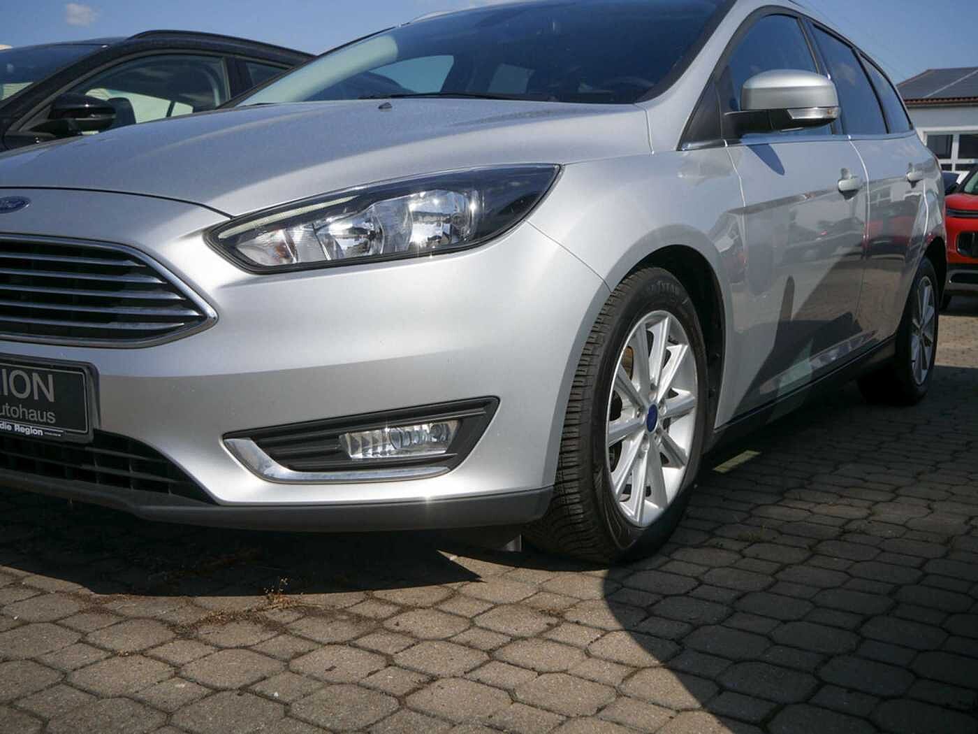 Ford  Turnier 1.5l TDCi Titanium KAMERA NAVI