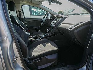 Ford  Turnier 1.5l TDCi Titanium KAMERA NAVI